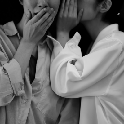 Speaker în curs de confirmare